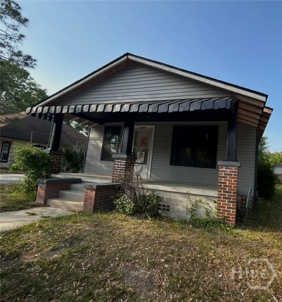 208 W 59th Street Savannah GA 31405