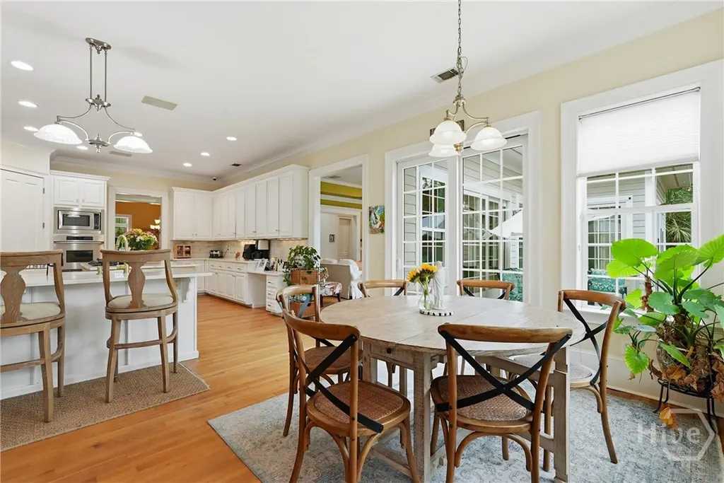 104 Commodore Drive Savannah GA 31410