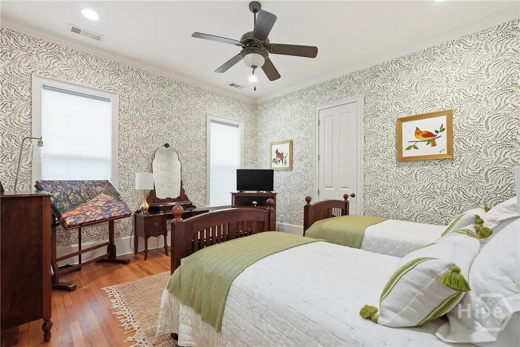 104 Commodore Drive Savannah GA 31410