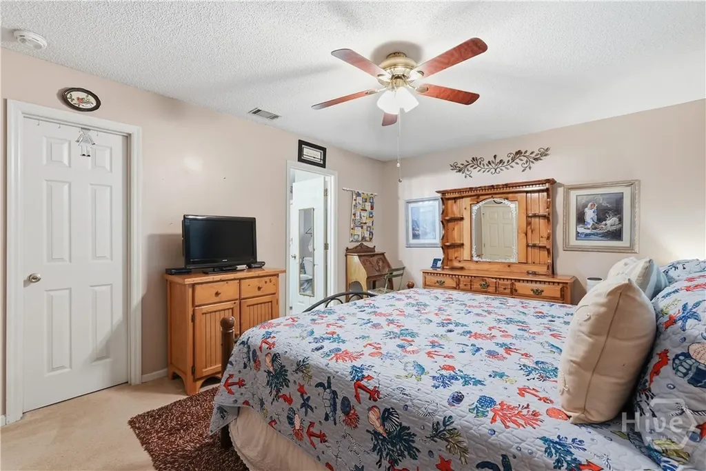 289 Teal Lake Drive Richmond Hill GA 31324