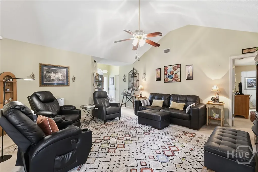289 Teal Lake Drive Richmond Hill GA 31324