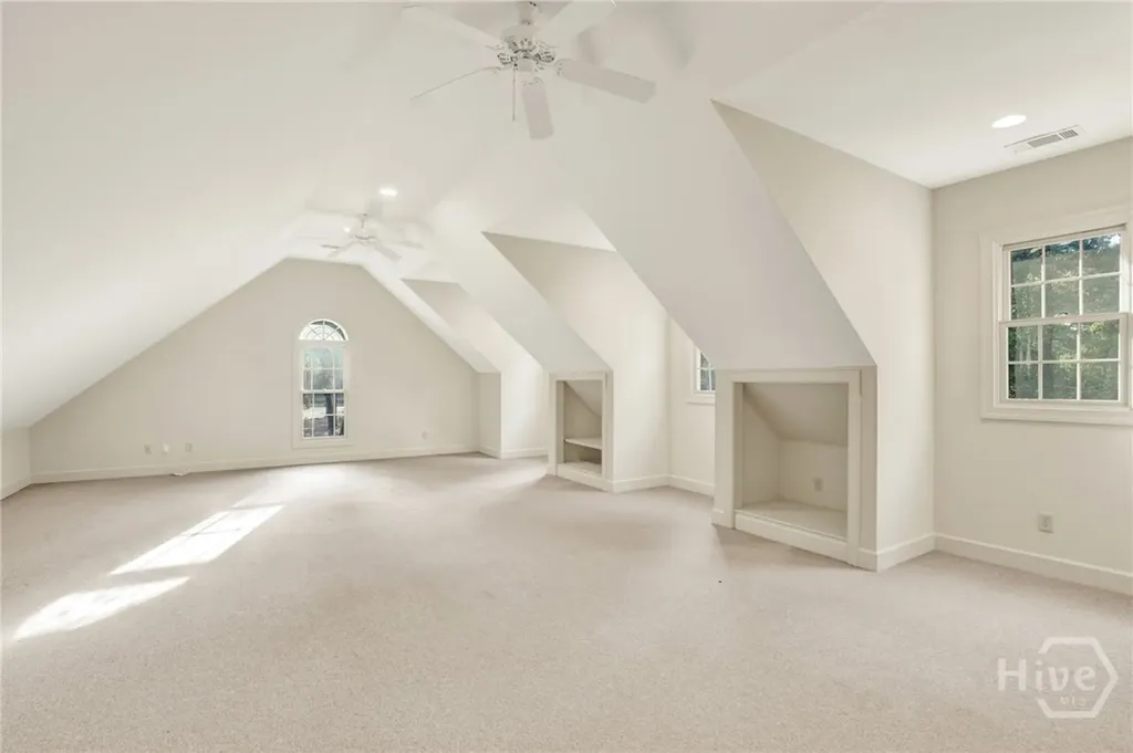 2 Wakefield Place Savannah GA 31411