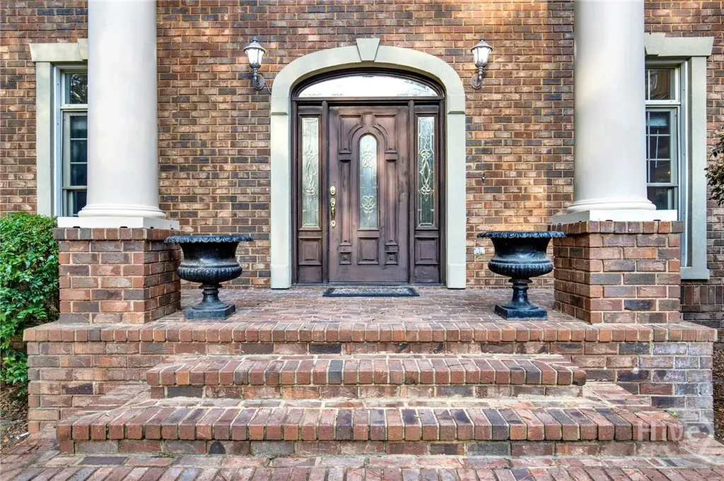 2 Wakefield Place Savannah GA 31411