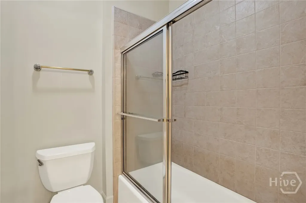 2 Wakefield Place Savannah GA 31411