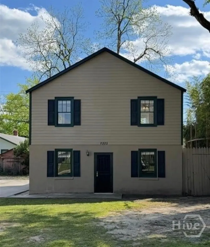1305 E Anderson Street Savannah GA 31404