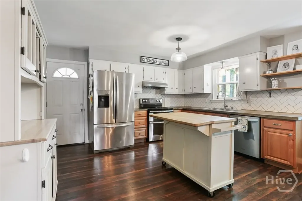 2 Belvedere Drive Savannah GA 31419