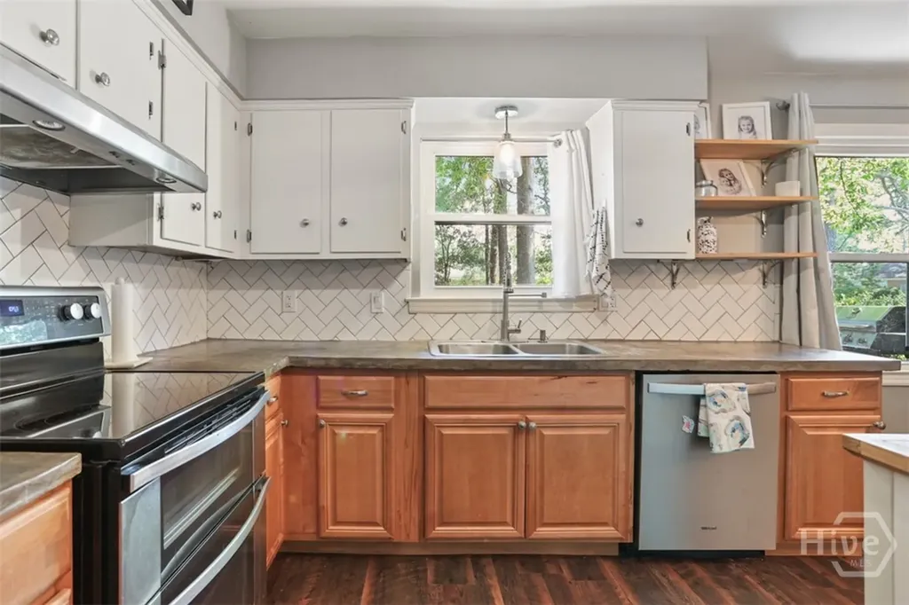 2 Belvedere Drive Savannah GA 31419