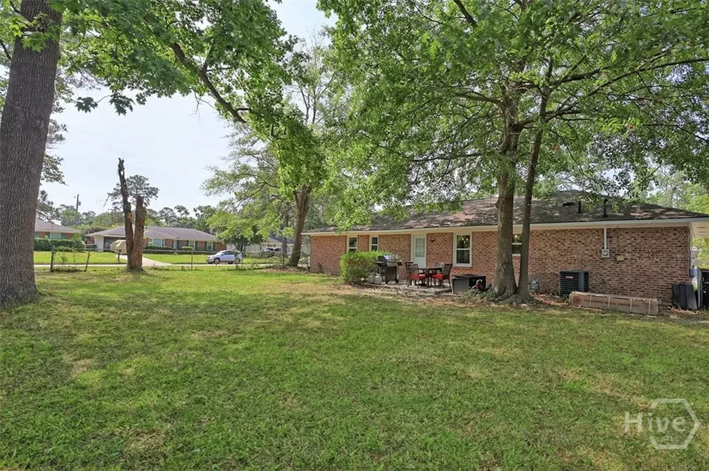 2 Belvedere Drive Savannah GA 31419