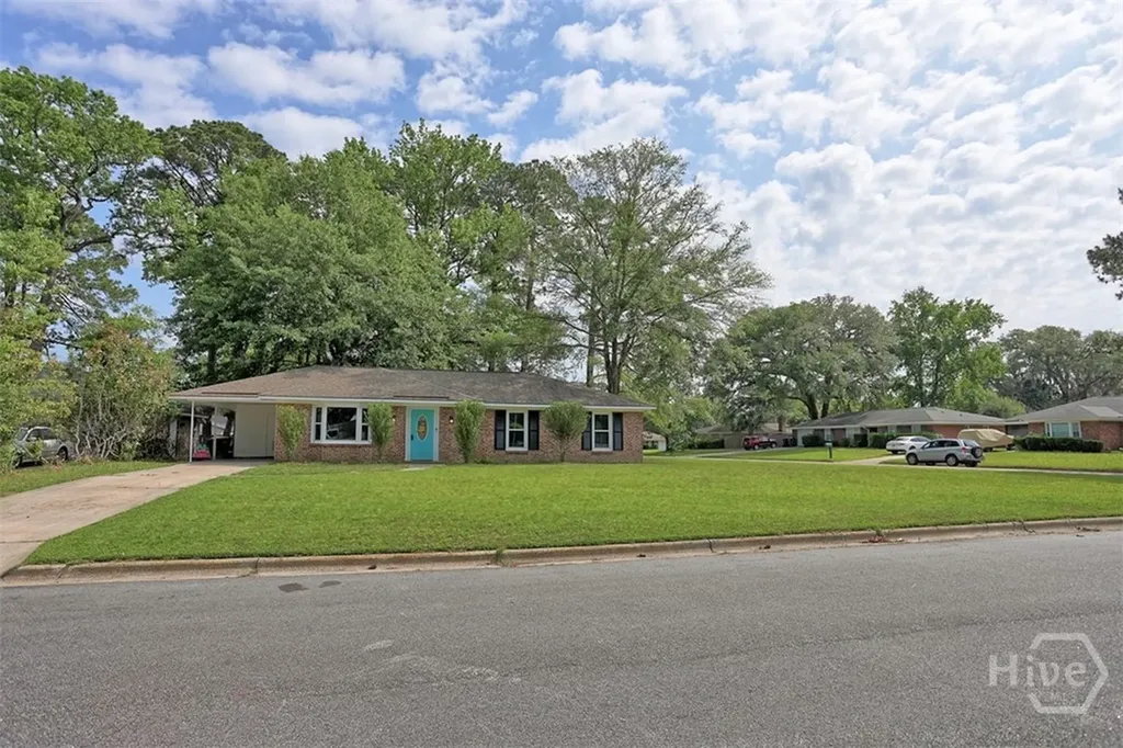 2 Belvedere Drive Savannah GA 31419