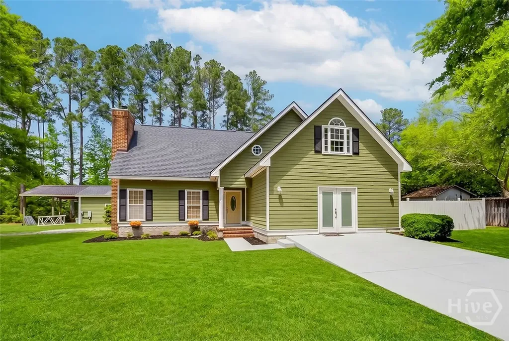 102 Julia Court Springfield GA 31329