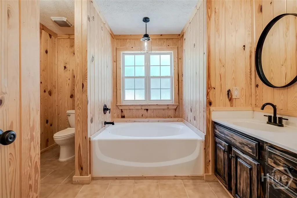 102 Julia Court Springfield GA 31329