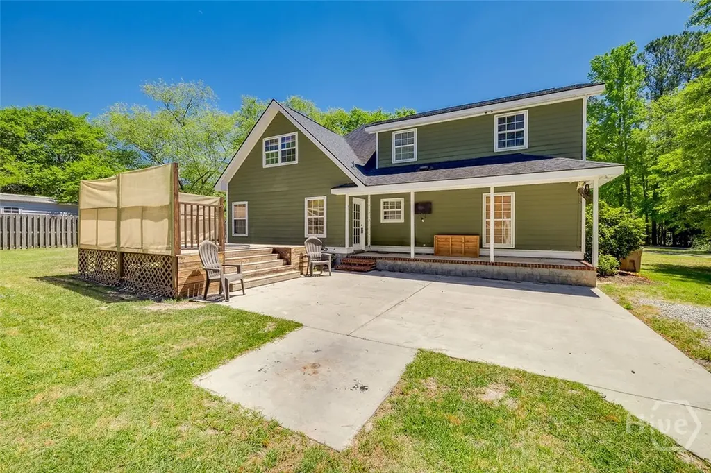 102 Julia Court Springfield GA 31329