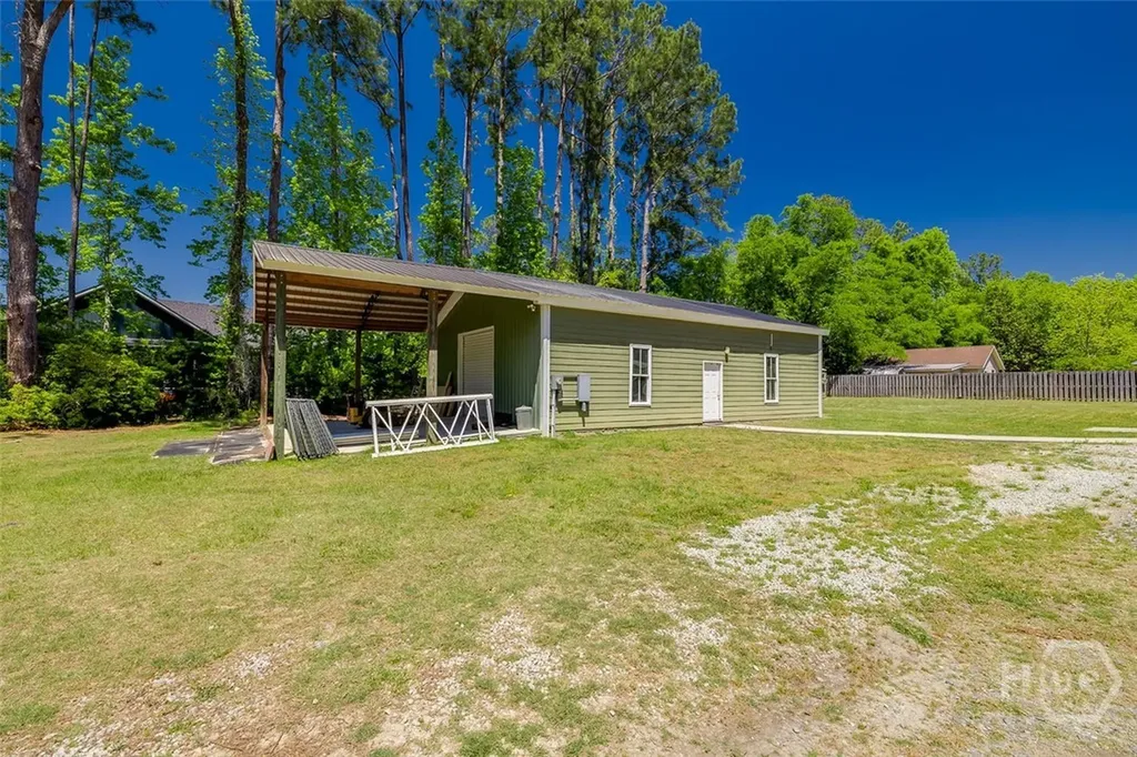 102 Julia Court Springfield GA 31329