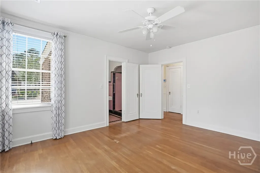 528 E 51st Street Savannah GA 31405