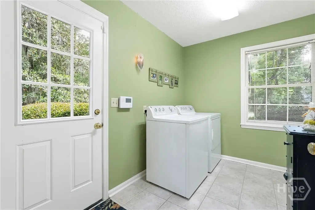 3 Garmany Lane Savannah GA 31406