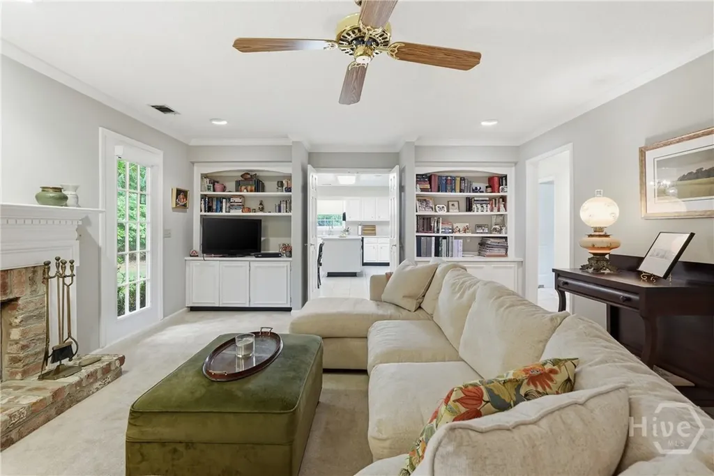 3 Garmany Lane Savannah GA 31406