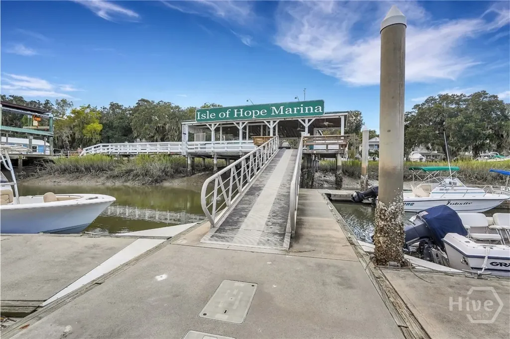 3 Garmany Lane Savannah GA 31406