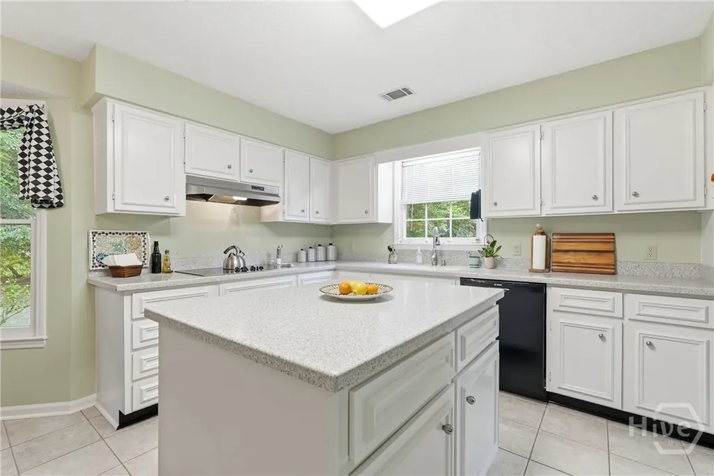 3 Garmany Lane Savannah GA 31406