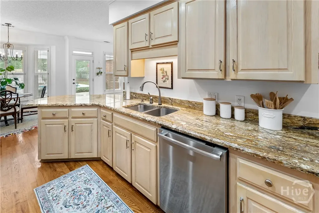 112 Pine Lakes Avenue Savannah GA 31405