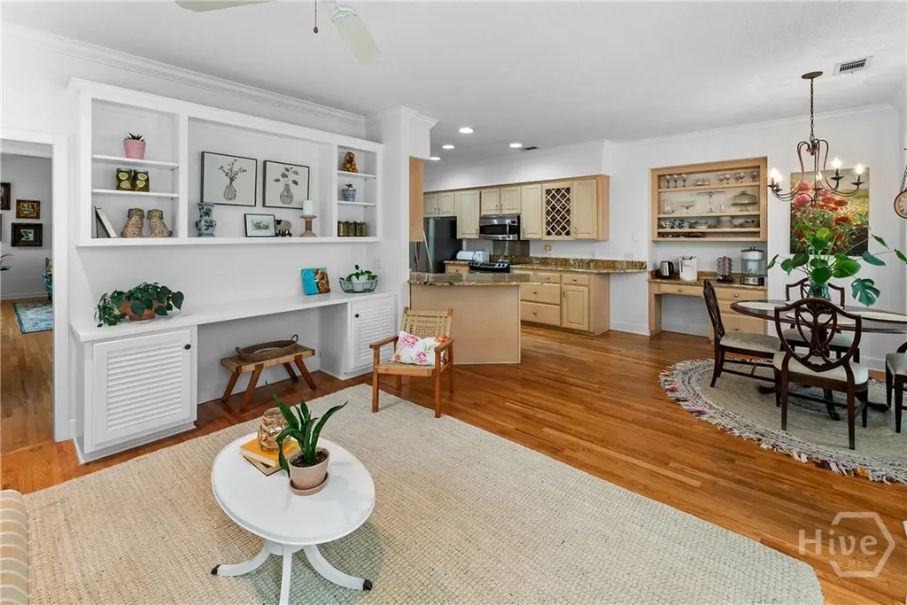 112 Pine Lakes Avenue Savannah GA 31405