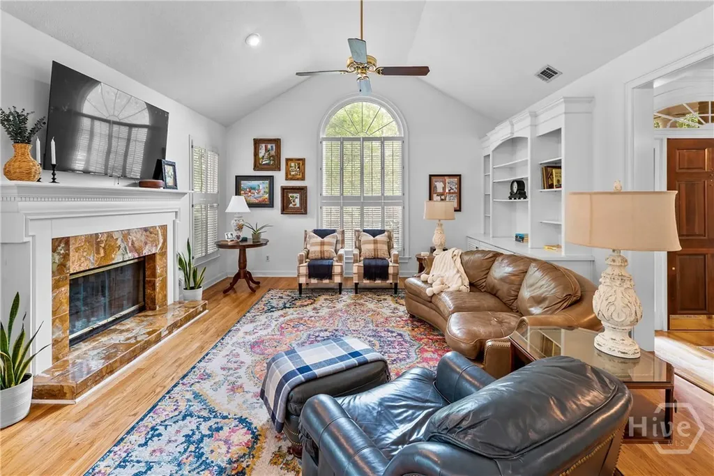 112 Pine Lakes Avenue Savannah GA 31405