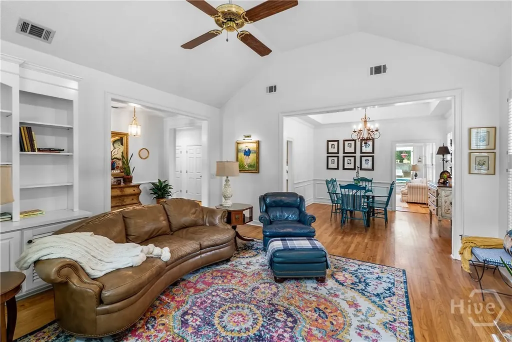 112 Pine Lakes Avenue Savannah GA 31405