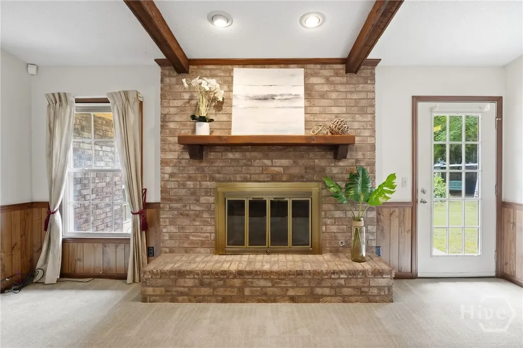 8506 Heatherwood Drive Savannah GA 31406