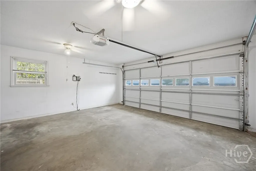 8506 Heatherwood Drive Savannah GA 31406