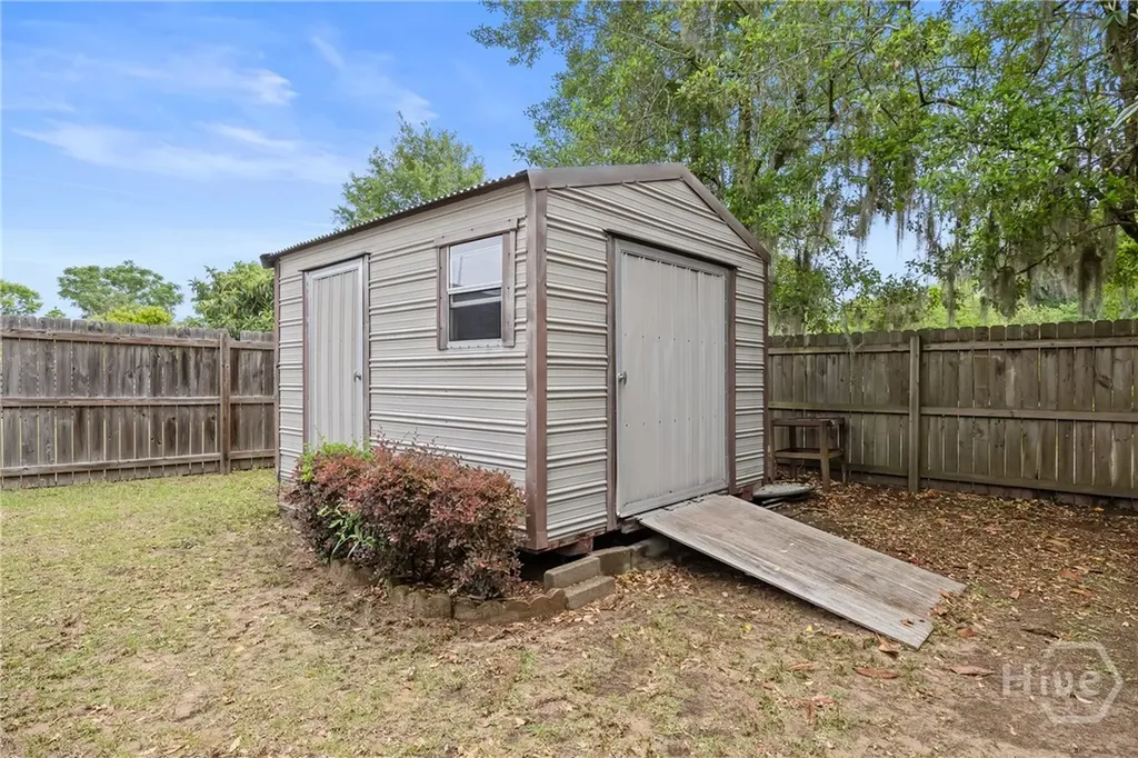 8506 Heatherwood Drive Savannah GA 31406