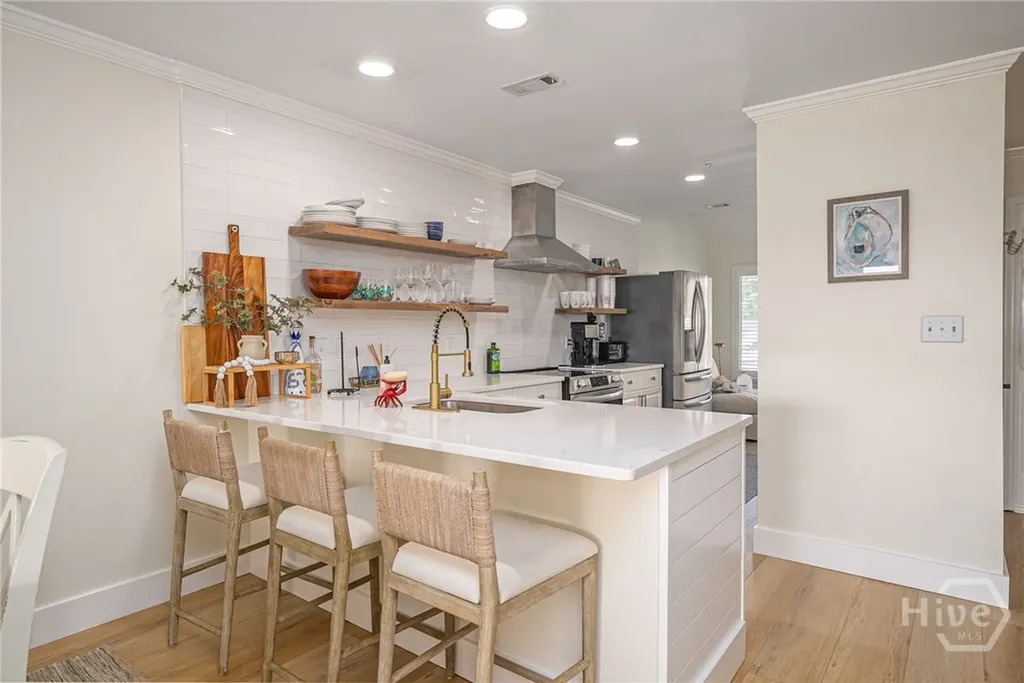 3005 River Drive Savannah GA 31404