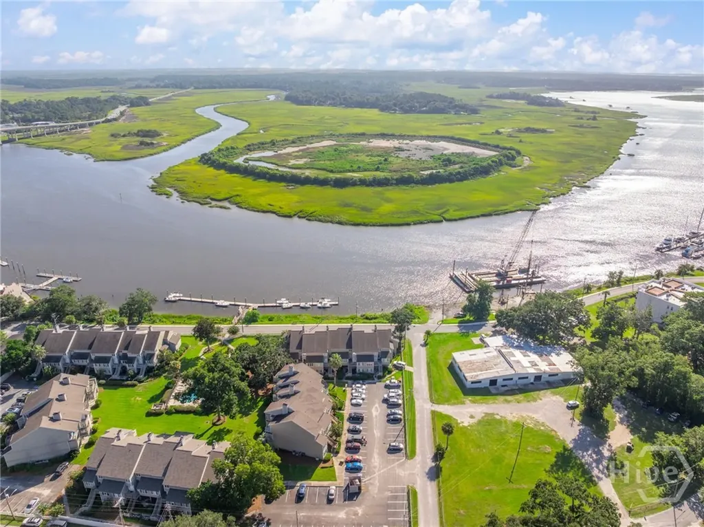 3005 River Drive Savannah GA 31404