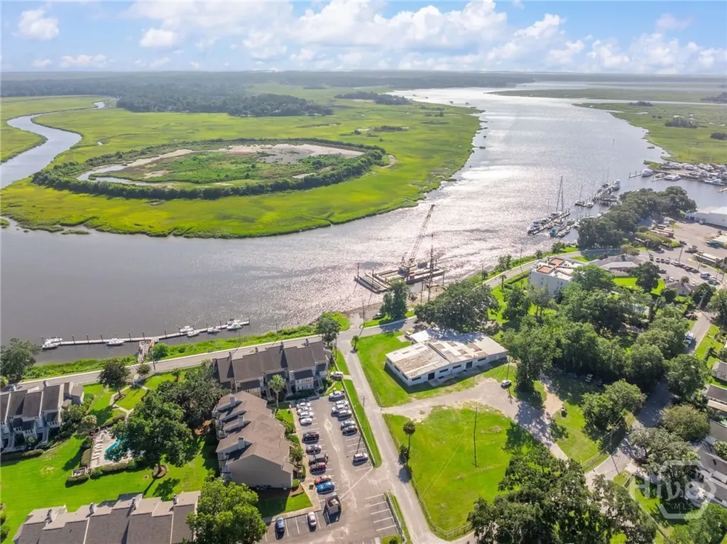 3005 River Drive Savannah GA 31404