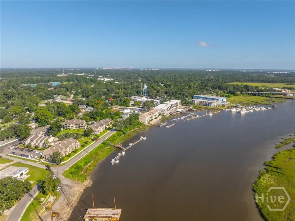 3005 River Drive Savannah GA 31404