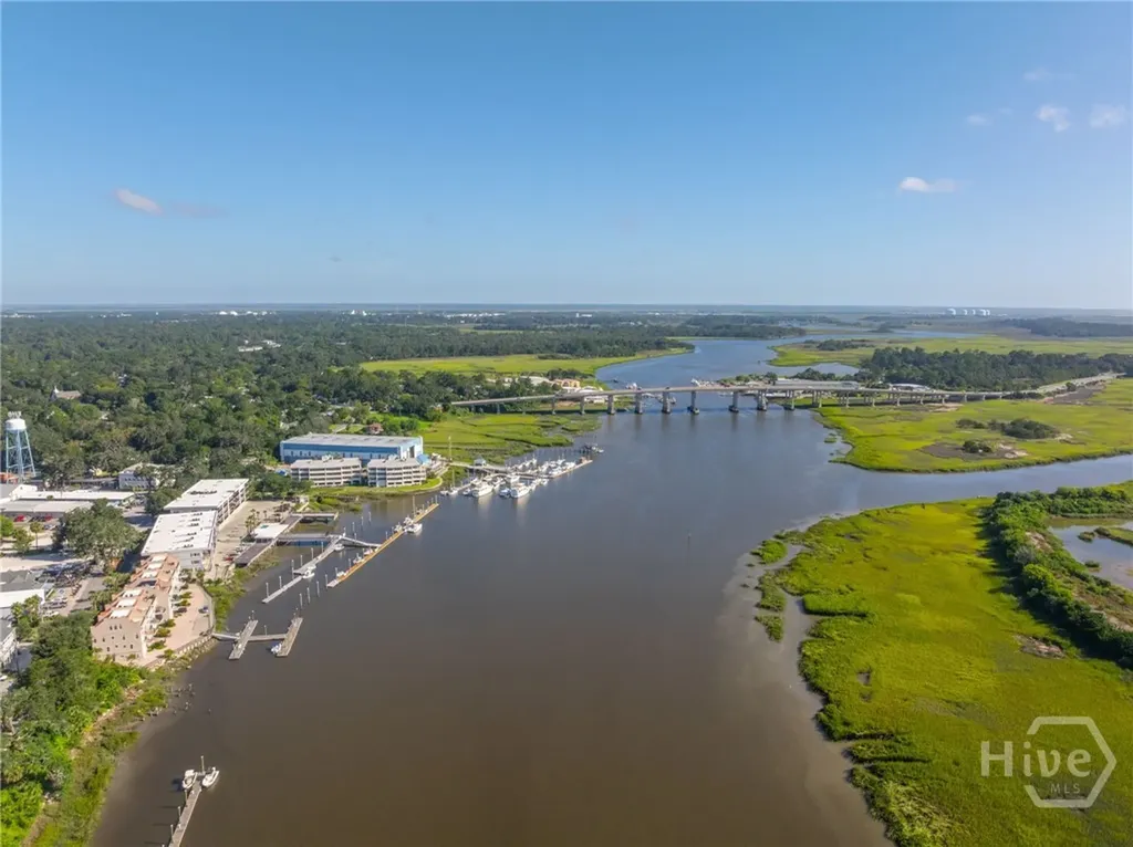 3005 River Drive Savannah GA 31404