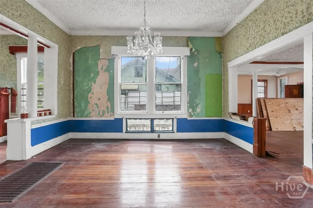 643 E 40th Street Savannah GA 31401