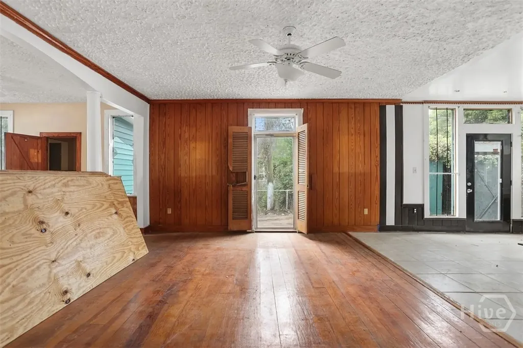 643 E 40th Street Savannah GA 31401