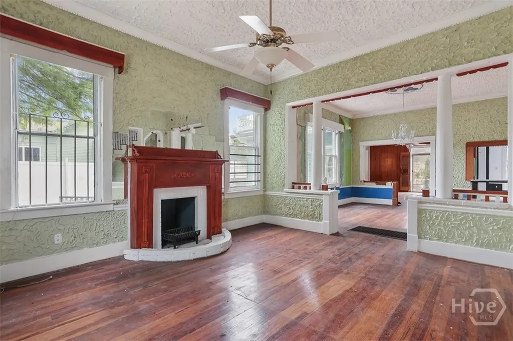 643 E 40th Street Savannah GA 31401