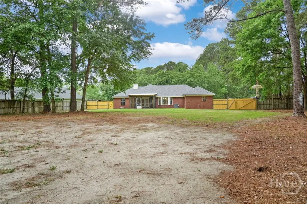 240 Pine View Drive Bloomingdale GA 31302