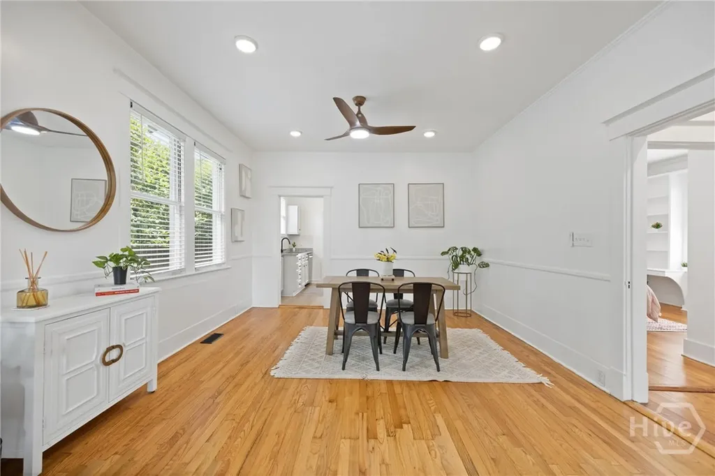 314 E 51st Street Savannah GA 31405