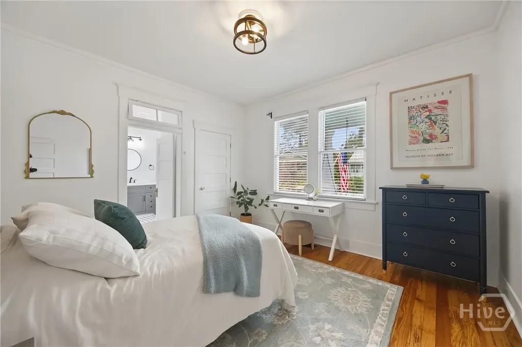 314 E 51st Street Savannah GA 31405