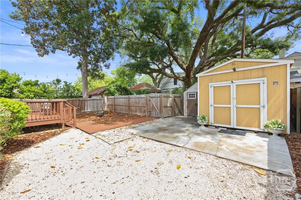 314 E 51st Street Savannah GA 31405