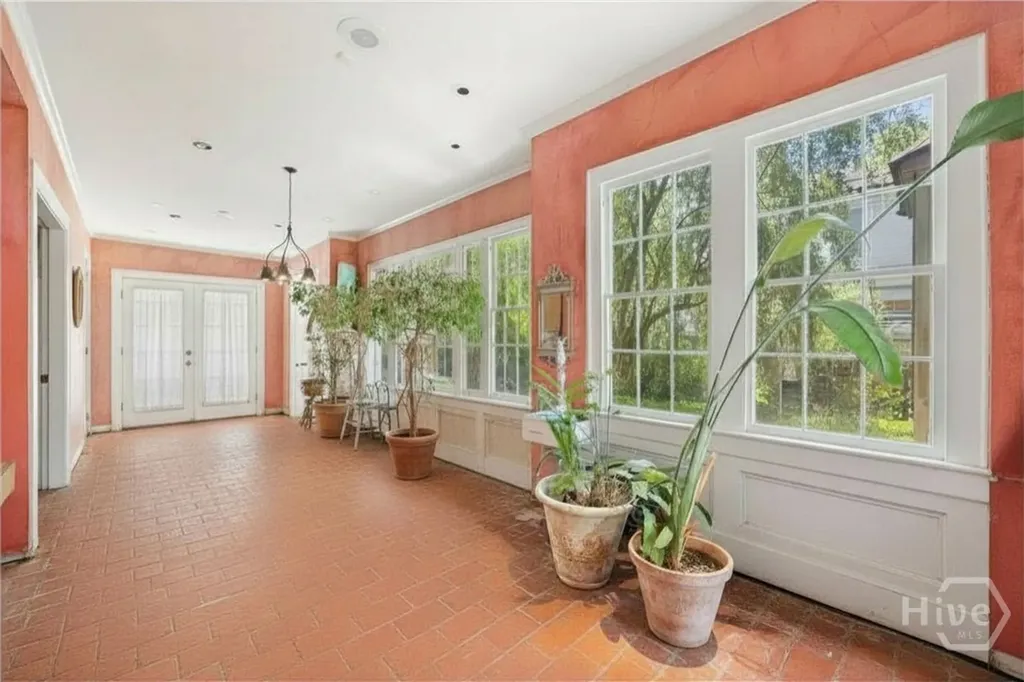 2601 Atlantic Avenue Savannah GA 31405