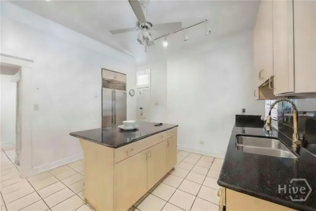 2601 Atlantic Avenue Savannah GA 31405