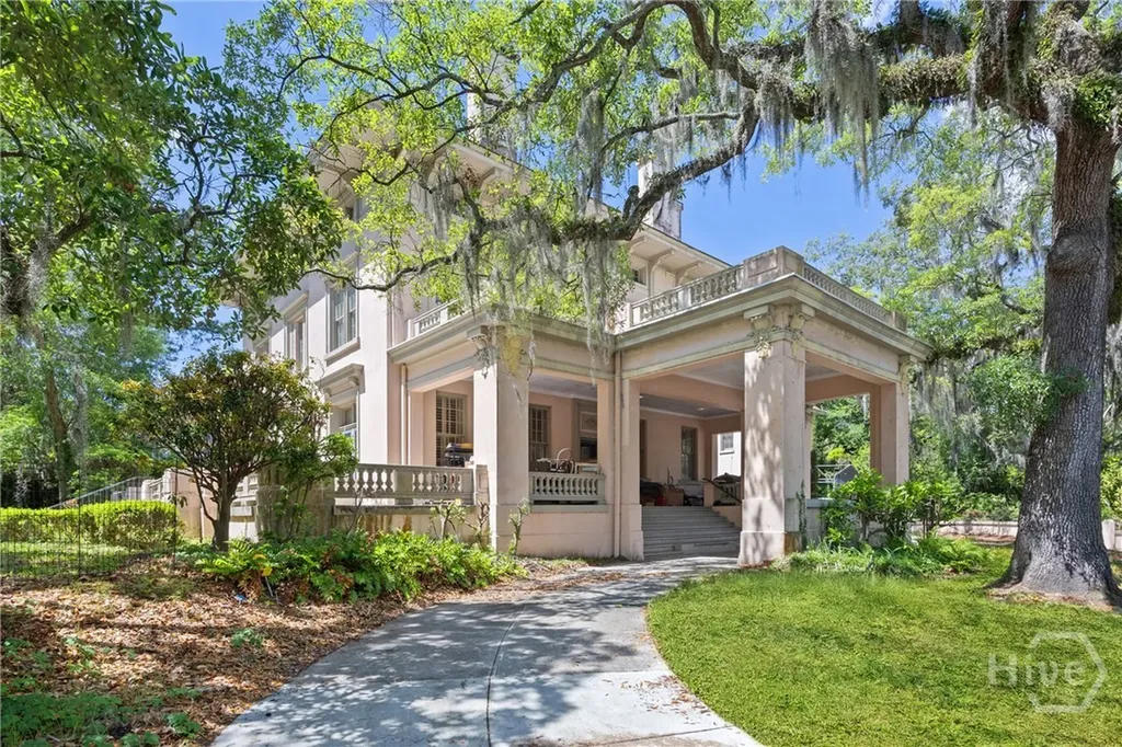 2601 Atlantic Avenue Savannah GA 31405