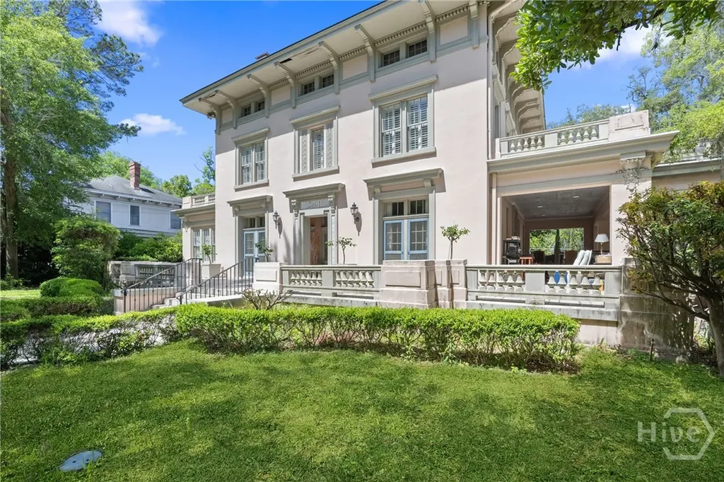 2601 Atlantic Avenue Savannah GA 31405