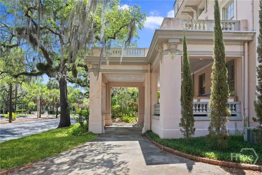 2601 Atlantic Avenue Savannah GA 31405