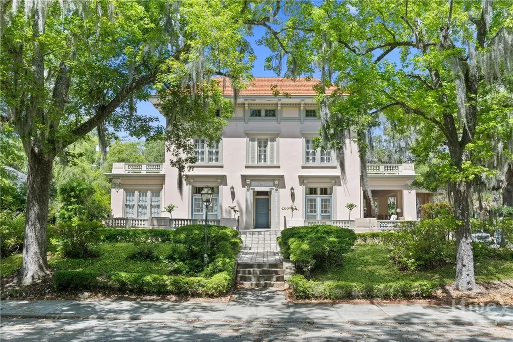 2601 Atlantic Avenue Savannah GA 31405