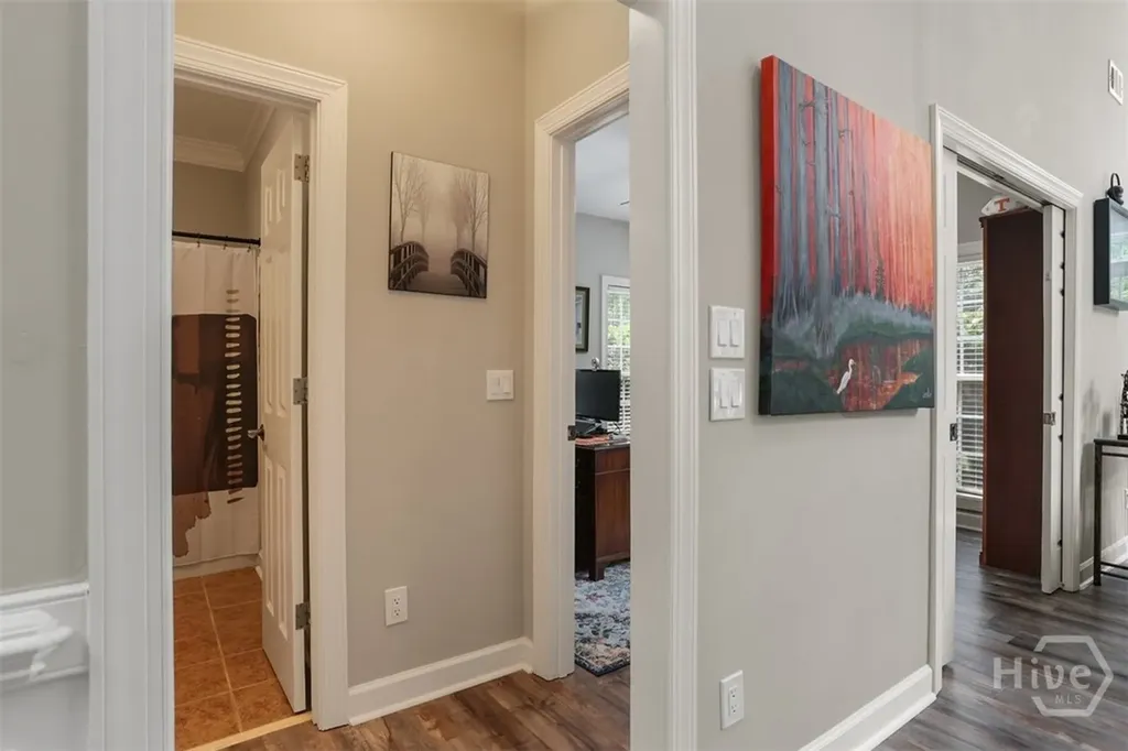 59 White Oak Bluff Savannah GA 31405