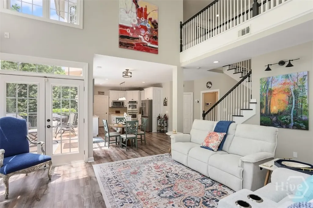 59 White Oak Bluff Savannah GA 31405