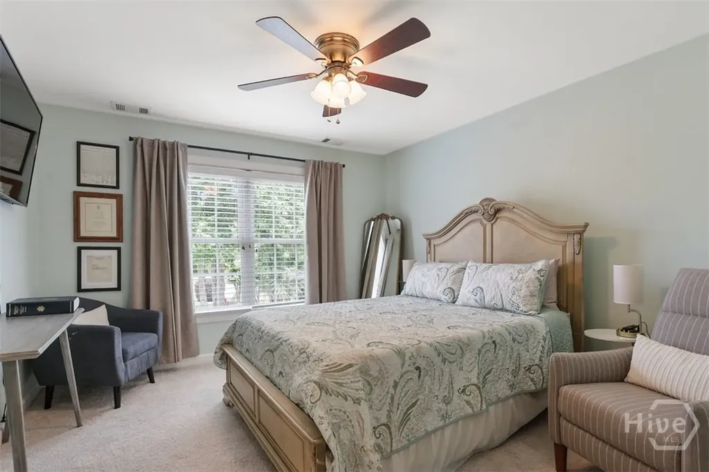 59 White Oak Bluff Savannah GA 31405